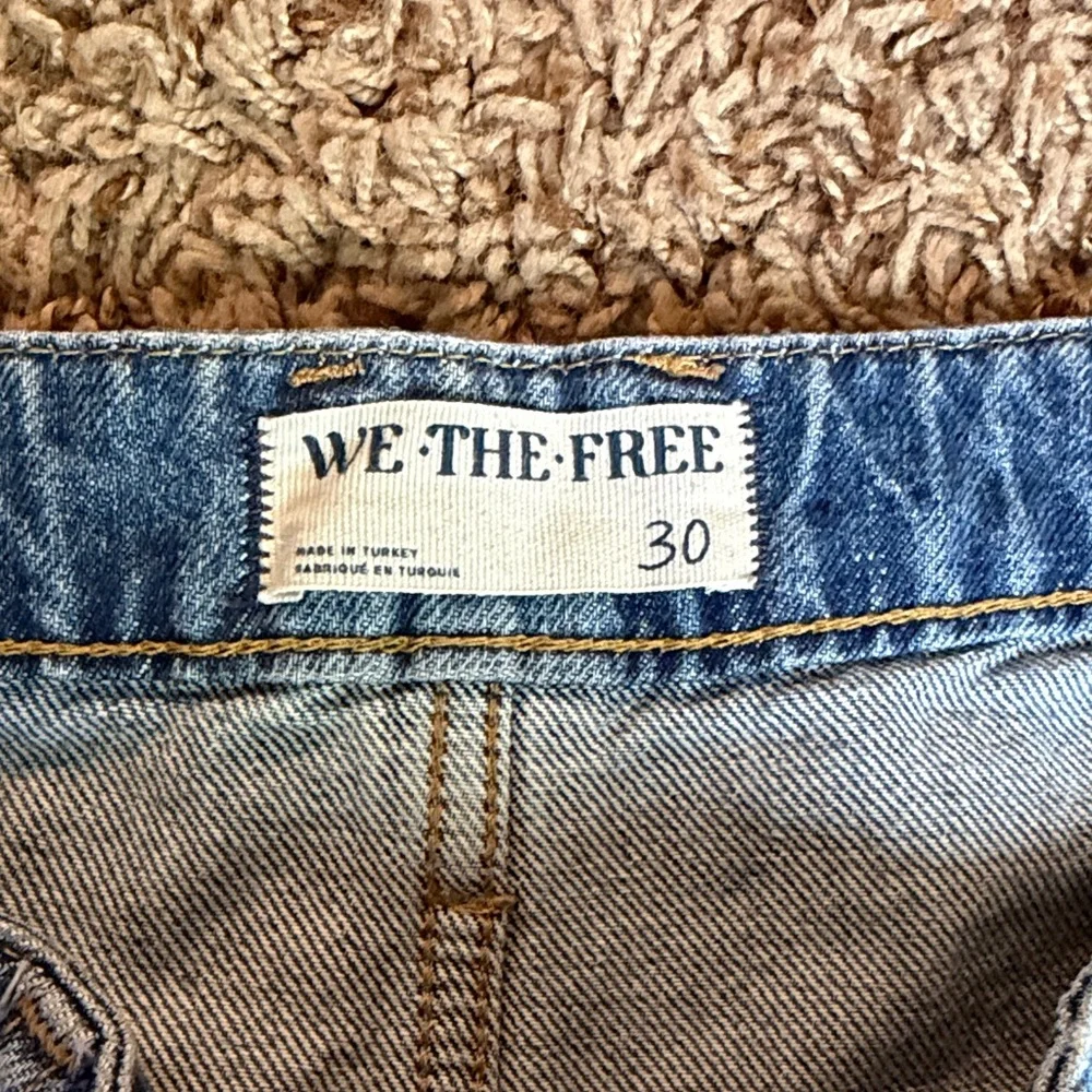 We The Free Light Blue Jean Shorts - Picture 2 of 5
